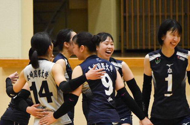 令和４年度　九州大学秋季バレーボール女子１部リーグ　準優勝