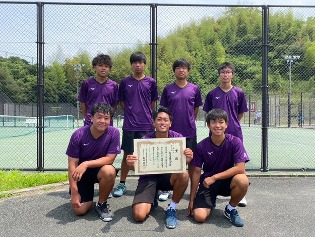「第73回九州地区大学体育大会テニス競技の部」の結果、「男子テニス部3位」について