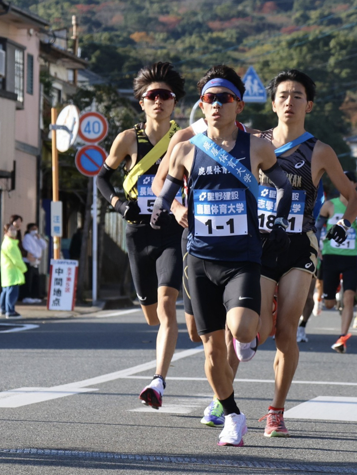 >1区：伊東大登 (国際観光学科4年)(島原学生駅伝)